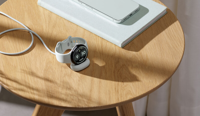 Active Band_Fog_Charging Lifestyle copy.jpg